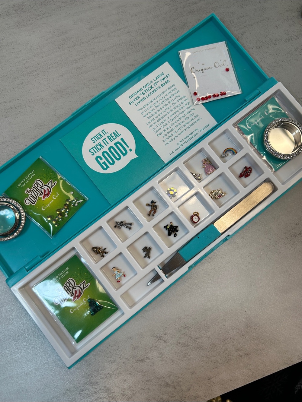 Bundle of Origami Owl “Wizard of Oz” Limited Edition Collection